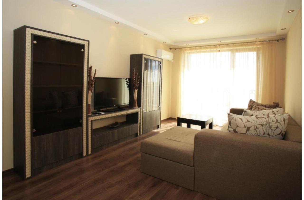 גולדן סנדס Argisht Palace Apartments Only מראה חיצוני תמונה