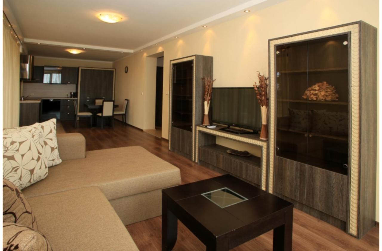 גולדן סנדס Argisht Palace Apartments Only מראה חיצוני תמונה
