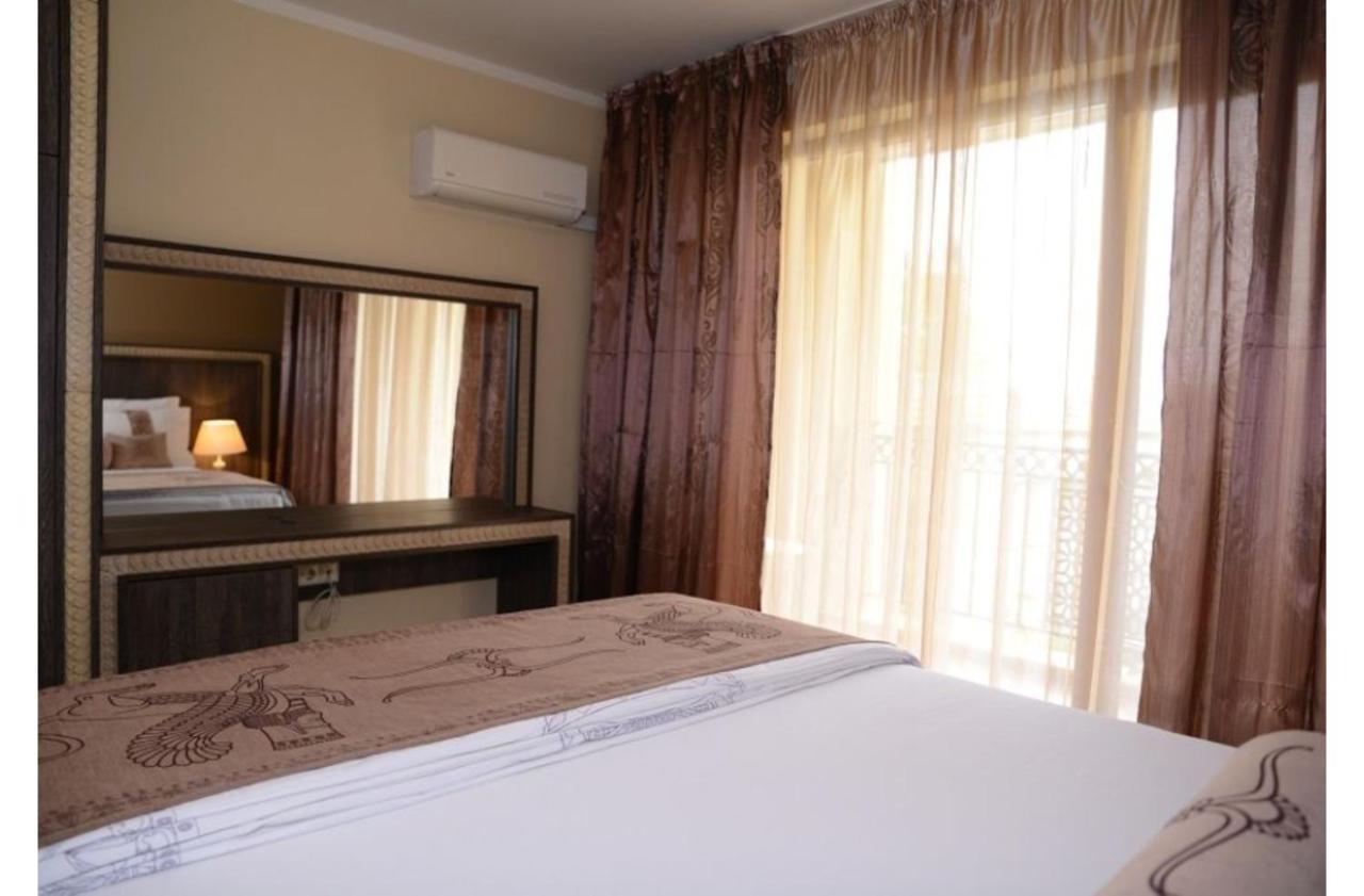 גולדן סנדס Argisht Palace Apartments Only מראה חיצוני תמונה