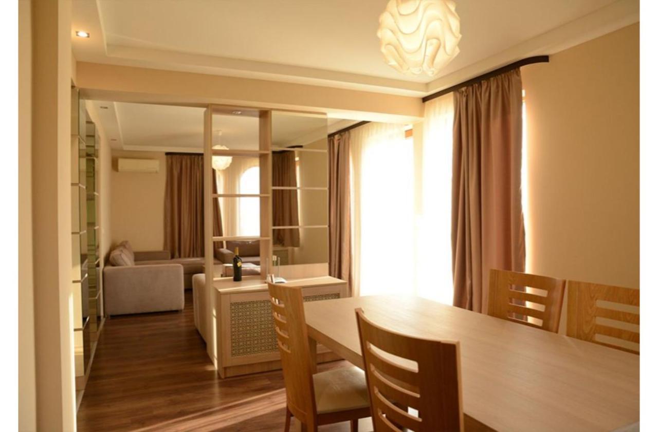 גולדן סנדס Argisht Palace Apartments Only מראה חיצוני תמונה