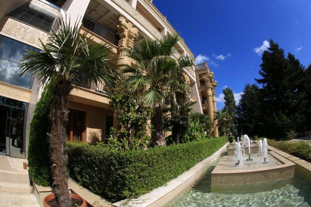 גולדן סנדס Argisht Palace Apartments Only מראה חיצוני תמונה