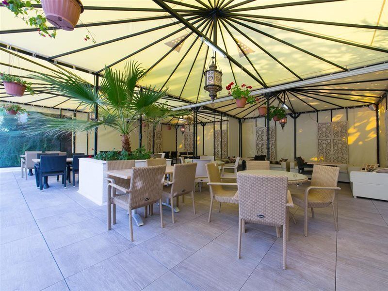 גולדן סנדס Argisht Palace Apartments Only מראה חיצוני תמונה